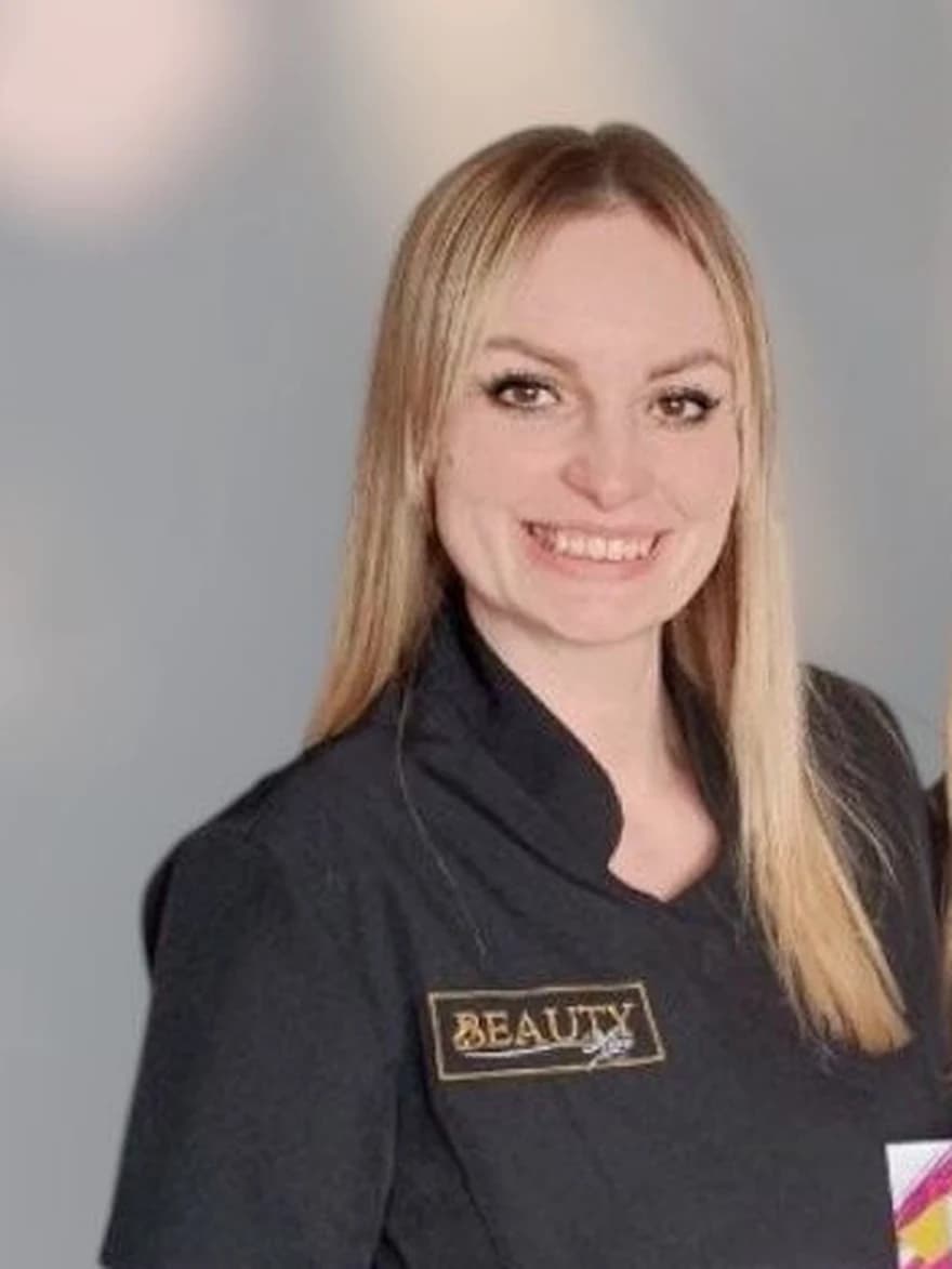 Magdalena Kuczmaszewska, owner of Beauty Hive Manchester