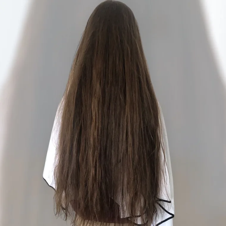 Keratin smoothing, before the treatment
